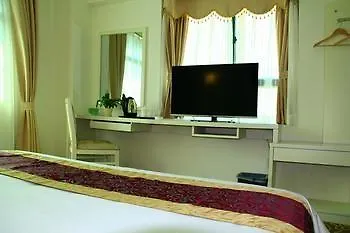 Sanya Yueli Express Hotel 2*,